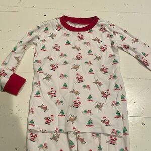 Kissy Kissy precious Christmas pajamas!